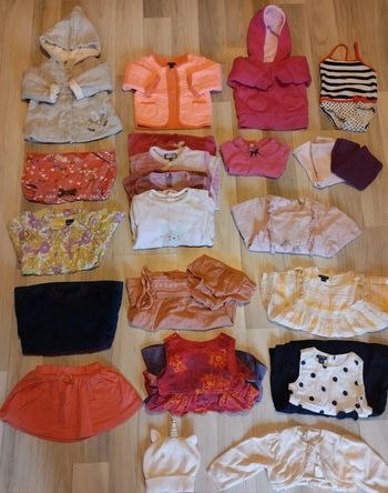 Lot 6 mois fille (22 articles), toutes saisons.