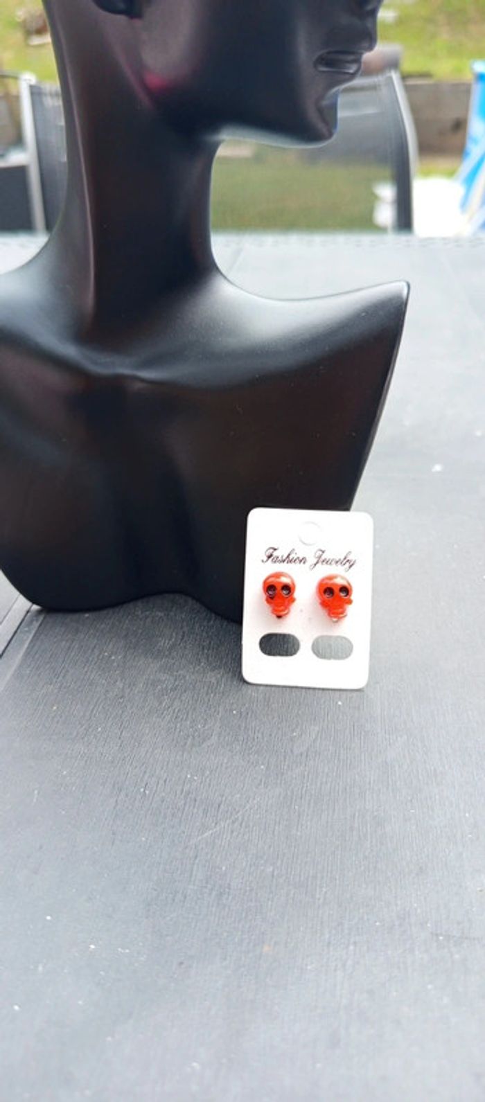 Boucles d'oreilles tête de mort femme - photo numéro 3