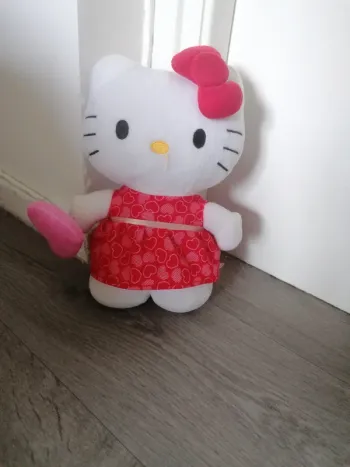 Peluche hello kitty