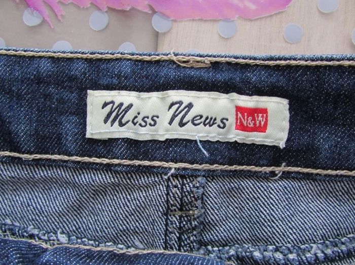 Jupe courte en jean 16 ans - photo numéro 2