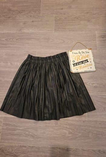 🩰Magnifique jupe en cuir plissée cache cache 🩰