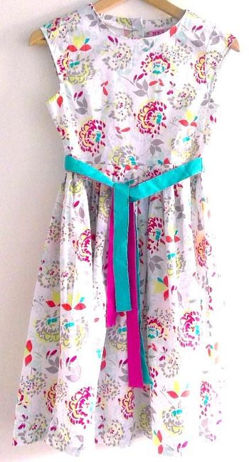 Robe fleuries NKY en 12 ans