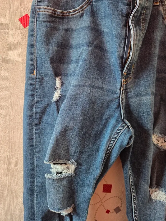 🤗 Jean femme T.44 H&M - photo numéro 3