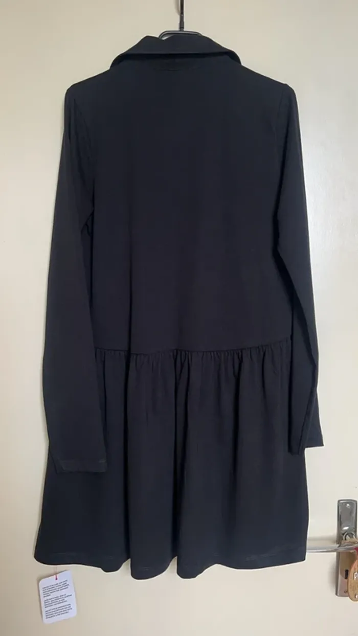Robe chemise T36 Neuve 🖤 - photo numéro 5
