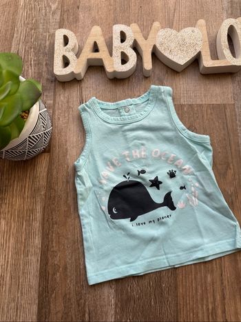 - Tee shirt Kiabi  - 3 mois  - Très bon état