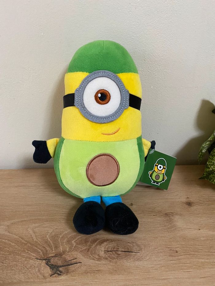 Doudou peluche minions vert jaune neuf avec étiquette
