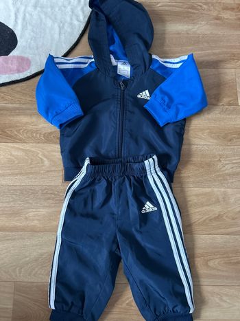 Ensemble adidas