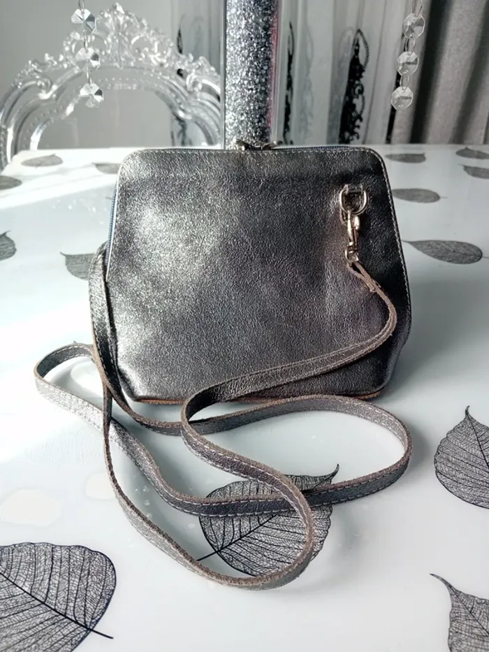 Petit sac en cuir - photo numéro 2