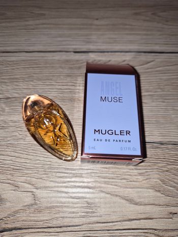 Miniature de parfum Muse Mugler