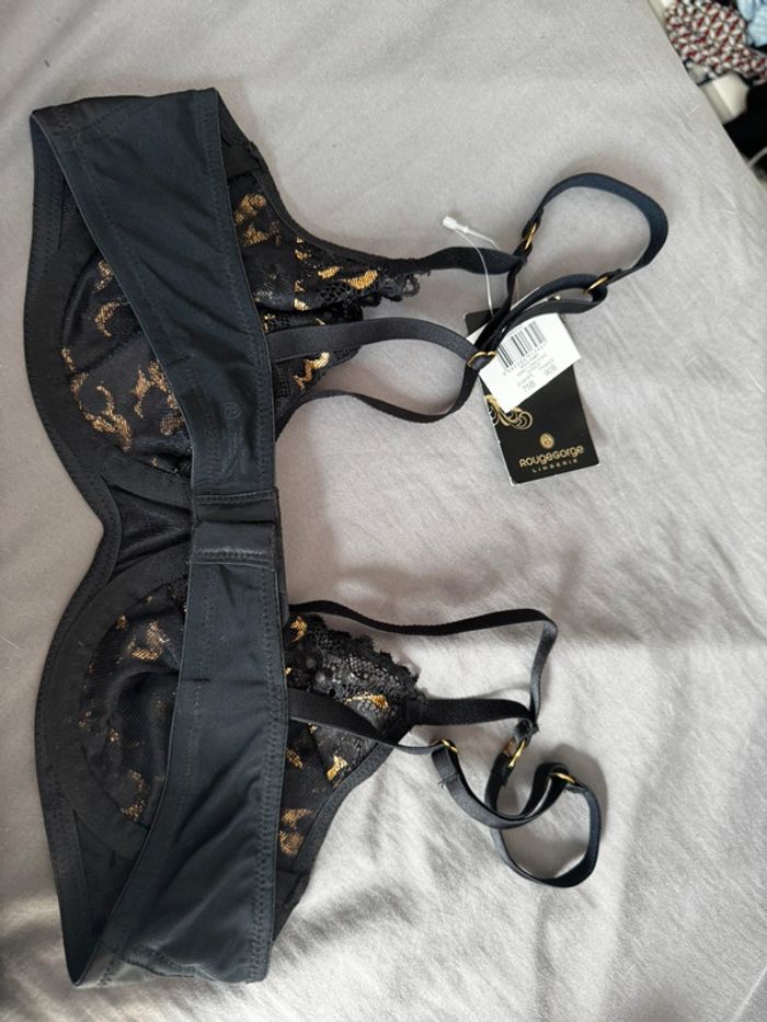 Soutien gorge Rouge gorge - photo numéro 3