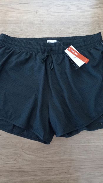 Short de sport, tissu respirant - Taille XL