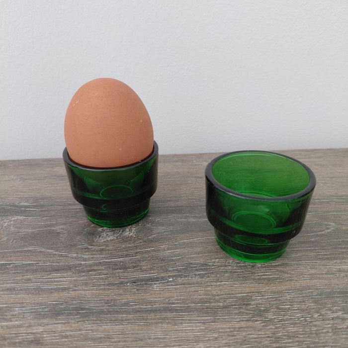 2 coquetiers huilor verre vert