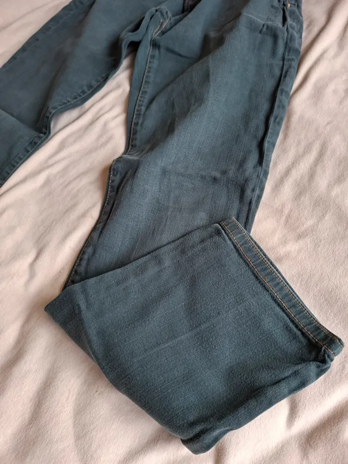 jeans garçons bleu, taille 13/14 ans marque Zara, en très bon état - photo numéro 2