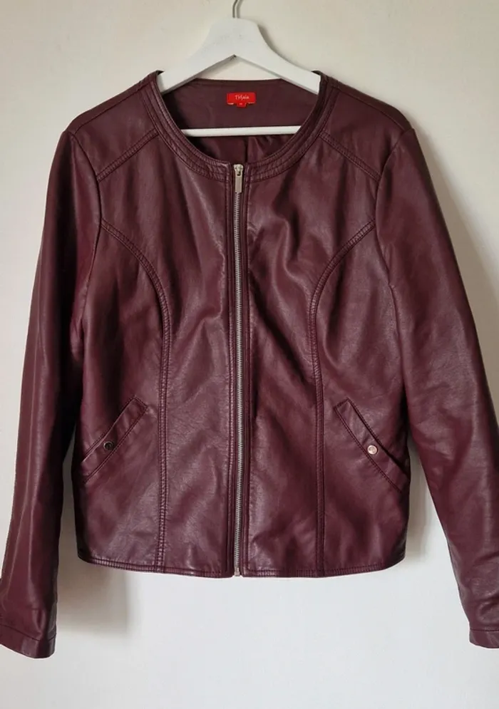 Veste bordeau