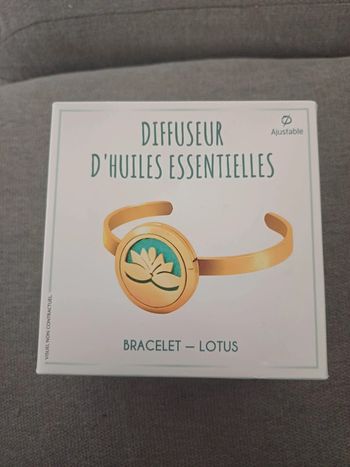 Bracelet lotus diffuseur d'huiles essentielles neuf