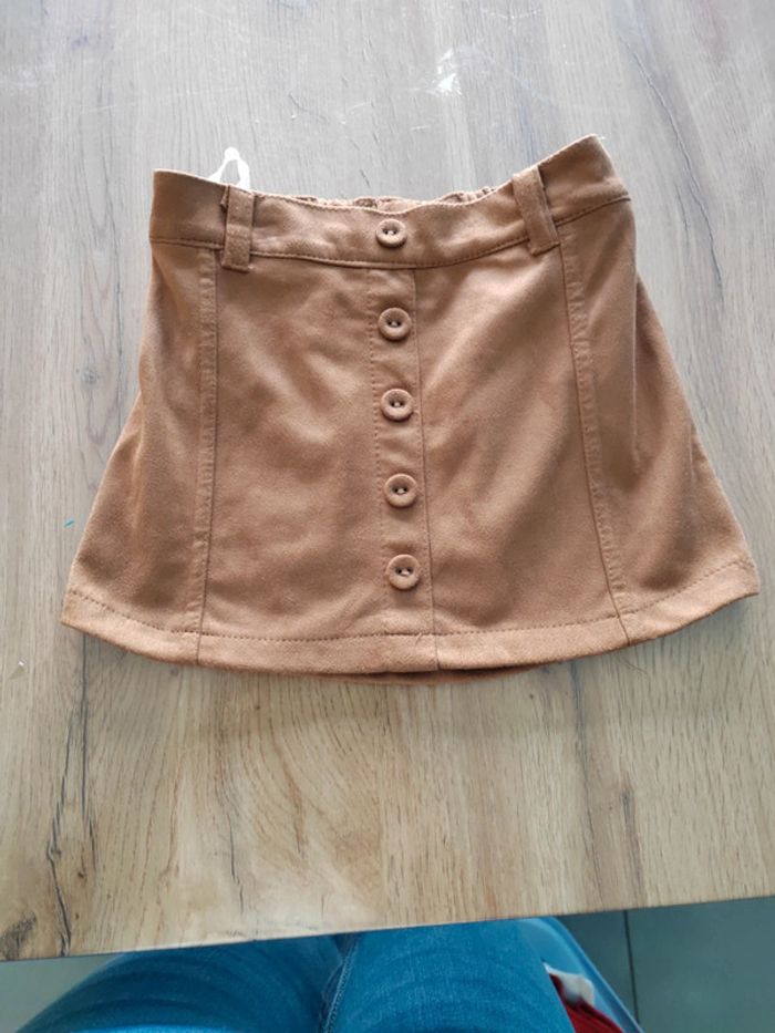 Jupe en daim marron neuf