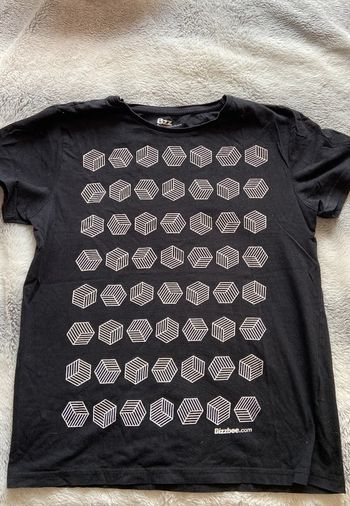 T-shirt Bizzbee