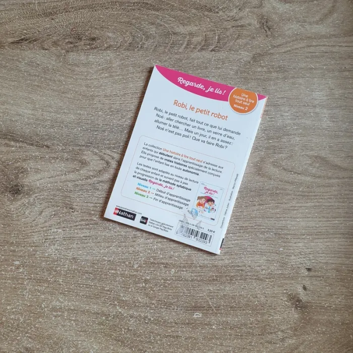 ⭐ LIvre Robi le petit robot Nathan #emyfleury_livres - photo numéro 2