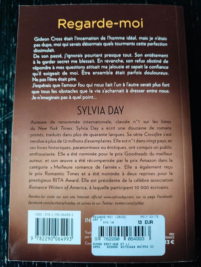 Livre Regarde moi - photo numéro 2