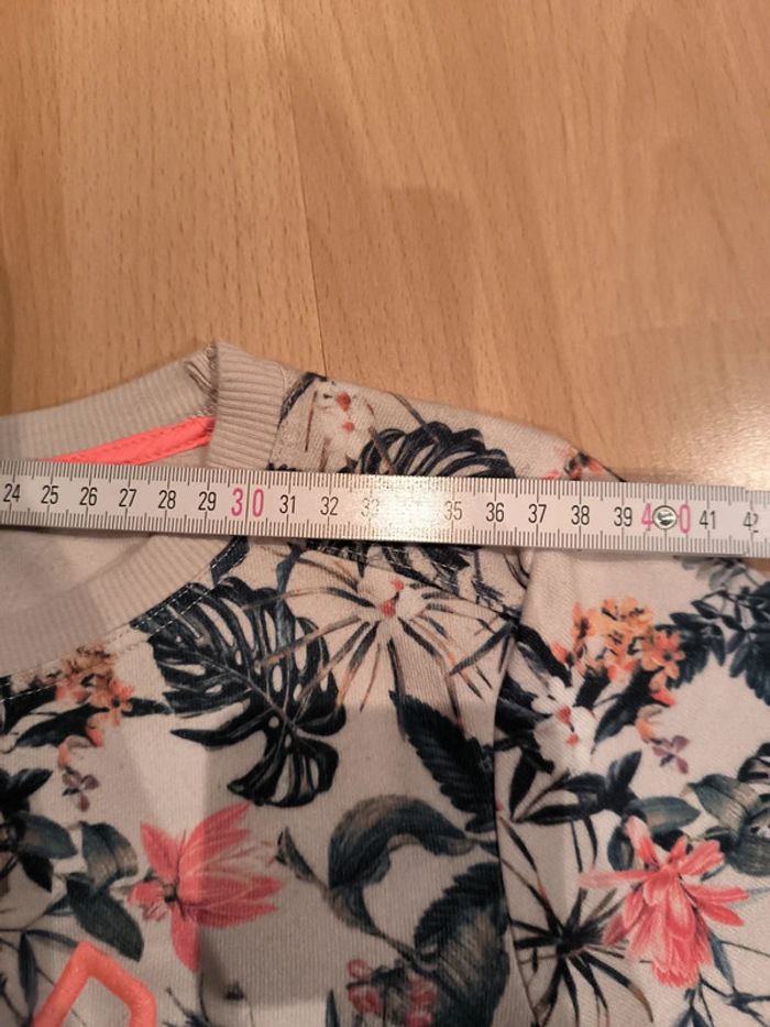 Sweat Stradivarius taille S beige à fleurs - photo numéro 4