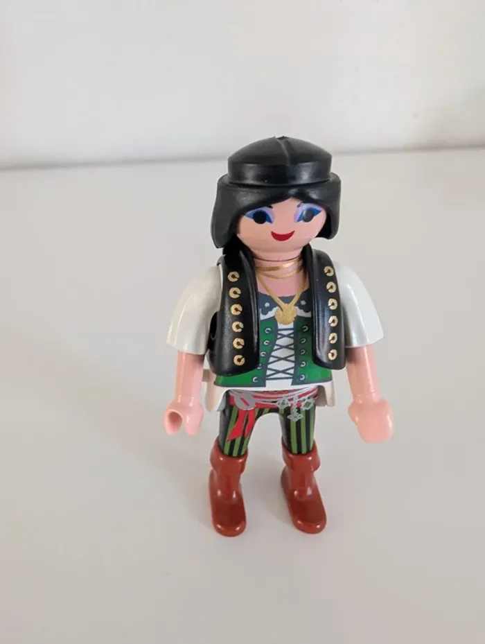 Playmobil personnage femme pirate - photo numéro 5