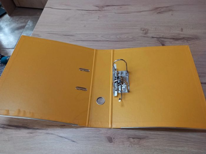 Classeur à Levier Jaune - photo numéro 3