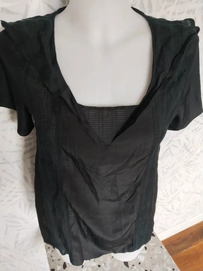 Joli haut ou blouse femme marque Cotélac taille S 36 - photo numéro 2