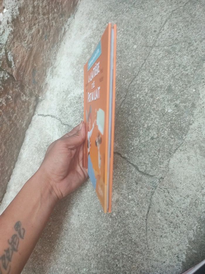 Livre la Laitière et le pot au lait - photo numéro 3