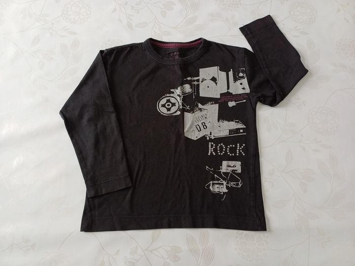 Tshirt manches longues 5 ans CFK - photo numéro 2