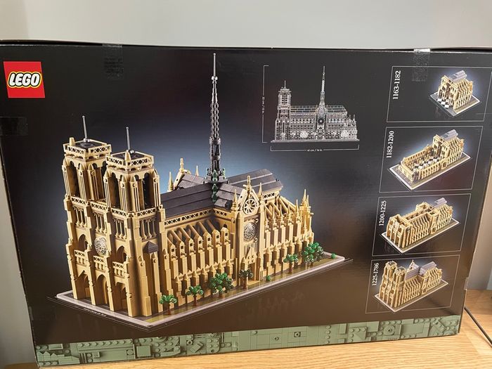 LEGO Architecture 21061 Notre-Dame de Paris - photo numéro 2