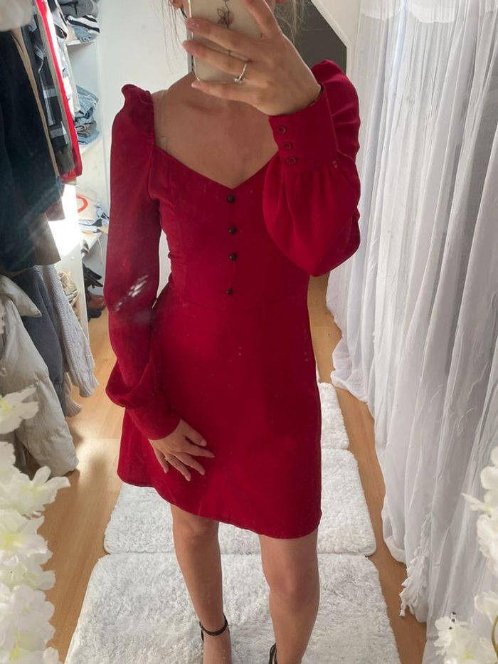 Magnifique robe pretty little thing