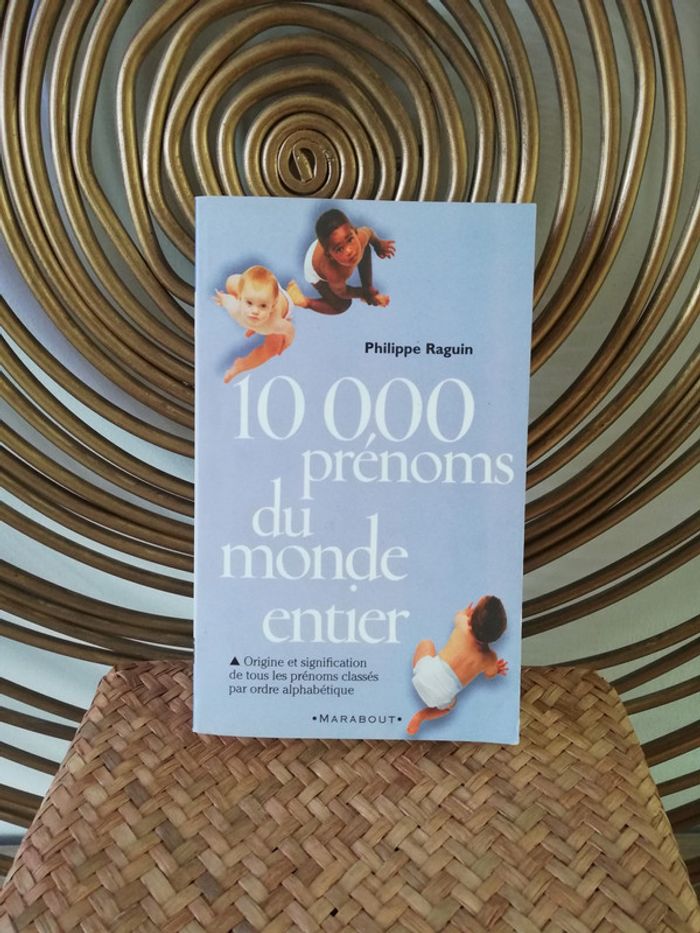 Livre 10 000 prénoms du monde entier