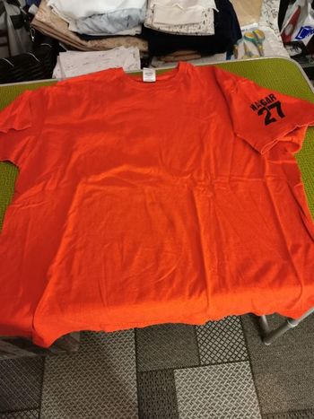 Tee shirt rouge taille XL