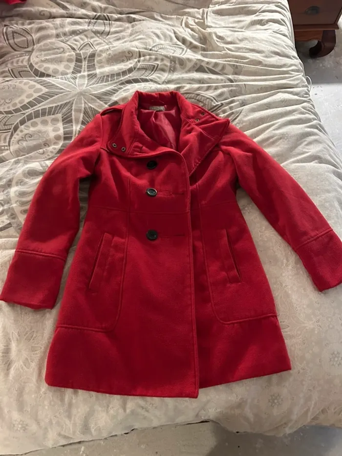 Manteau rouge