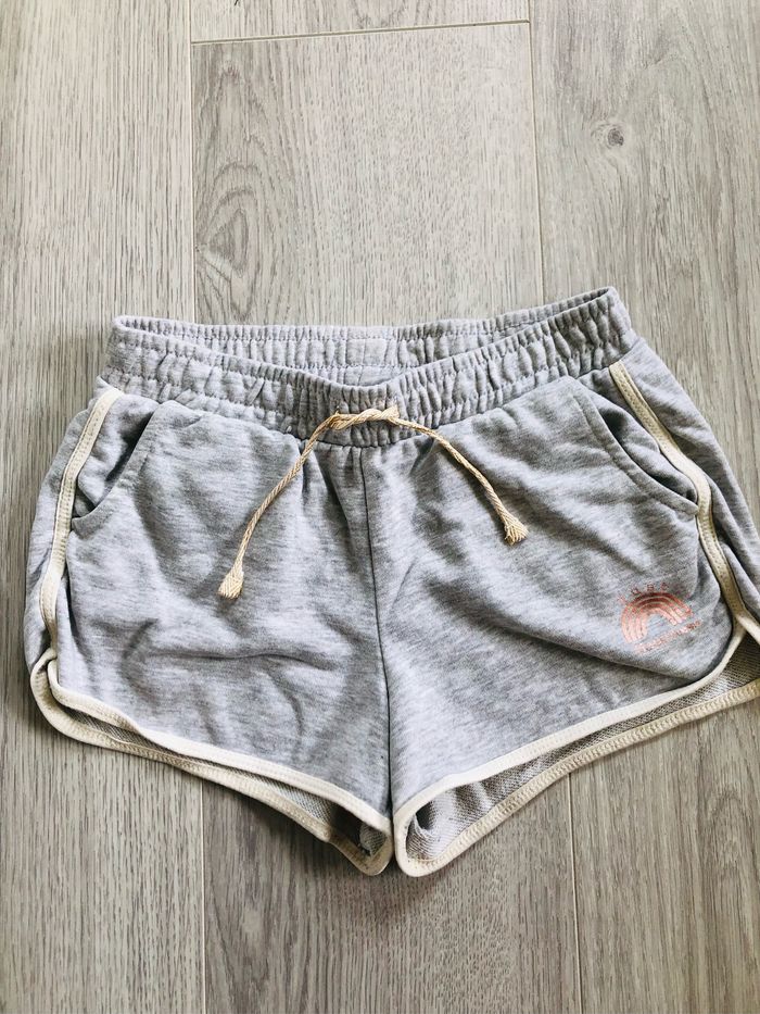 Short gris fille sport taille 10 ans kiabi - photo numéro 5