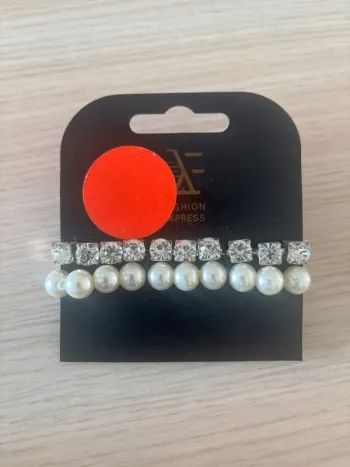 Bracelets perle et strass neuf