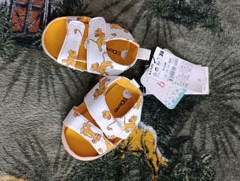 Sandales bébé simba