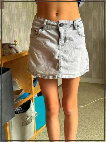 Mini jupe taille 38 marque lenouveau paris