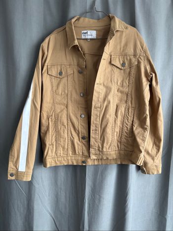 Veste beige en très bon état