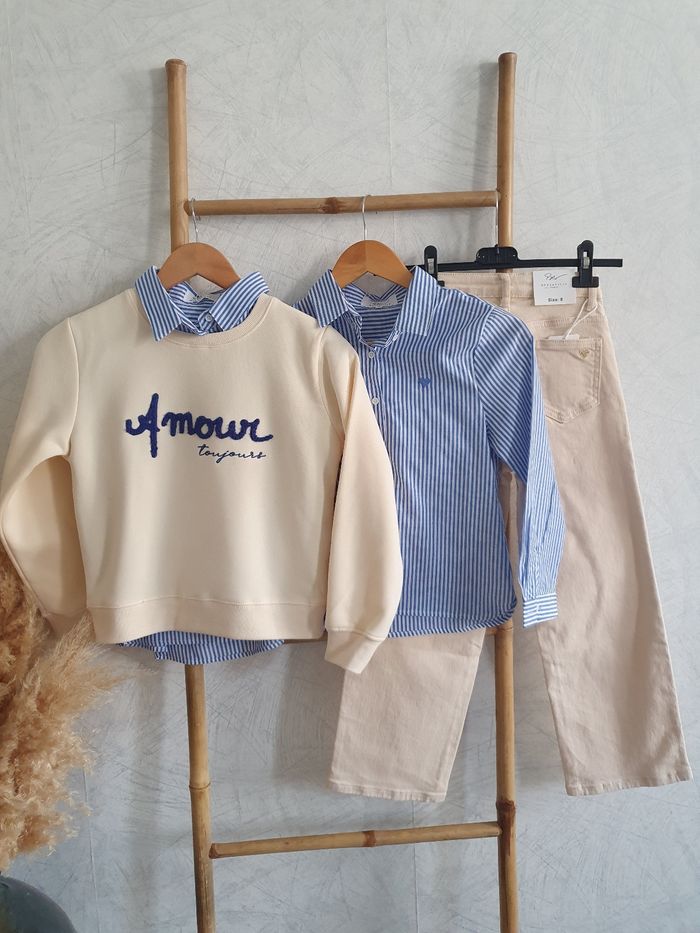 Chemise cœur brodé taille 10 ans - photo numéro 5