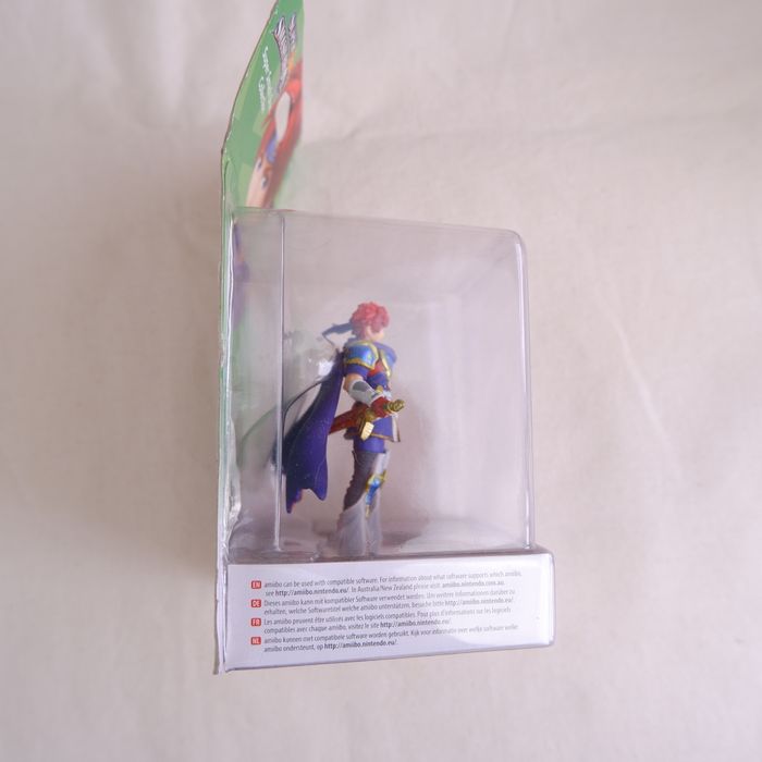 Amiibo Roy 55 Super smash bros fire emblem - photo numéro 4