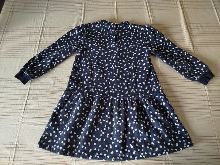 Robe Okaïdi 8 ans - photo numéro 3