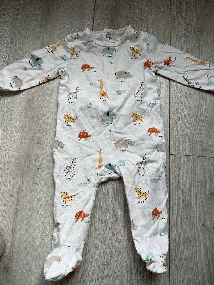 Pyjama motif animalier Kiabi 6 mois - photo numéro 1