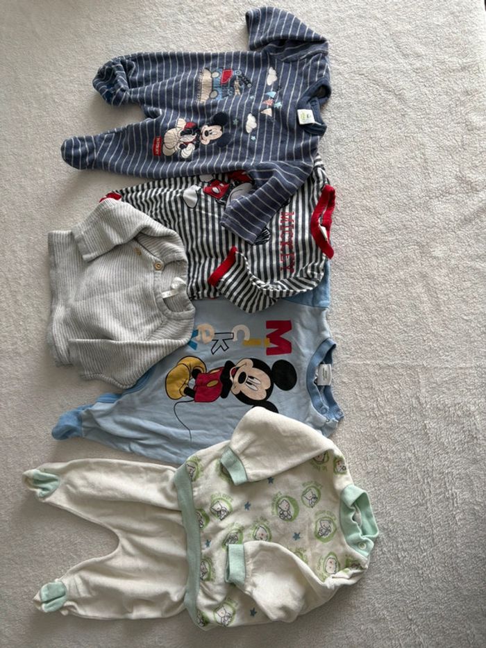 Lot 4 pyjamas bébé garçon 1 mois – Disney & autres