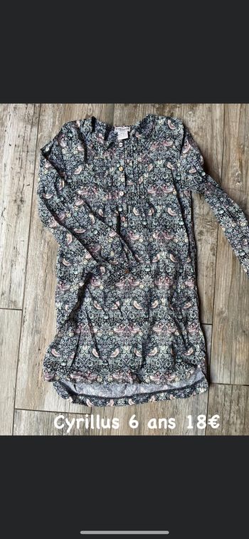 Robe Cyrillus 6 ans