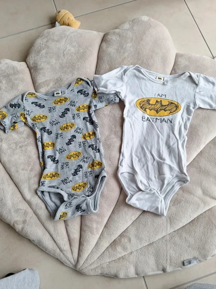 Lot de 2 bodies batman