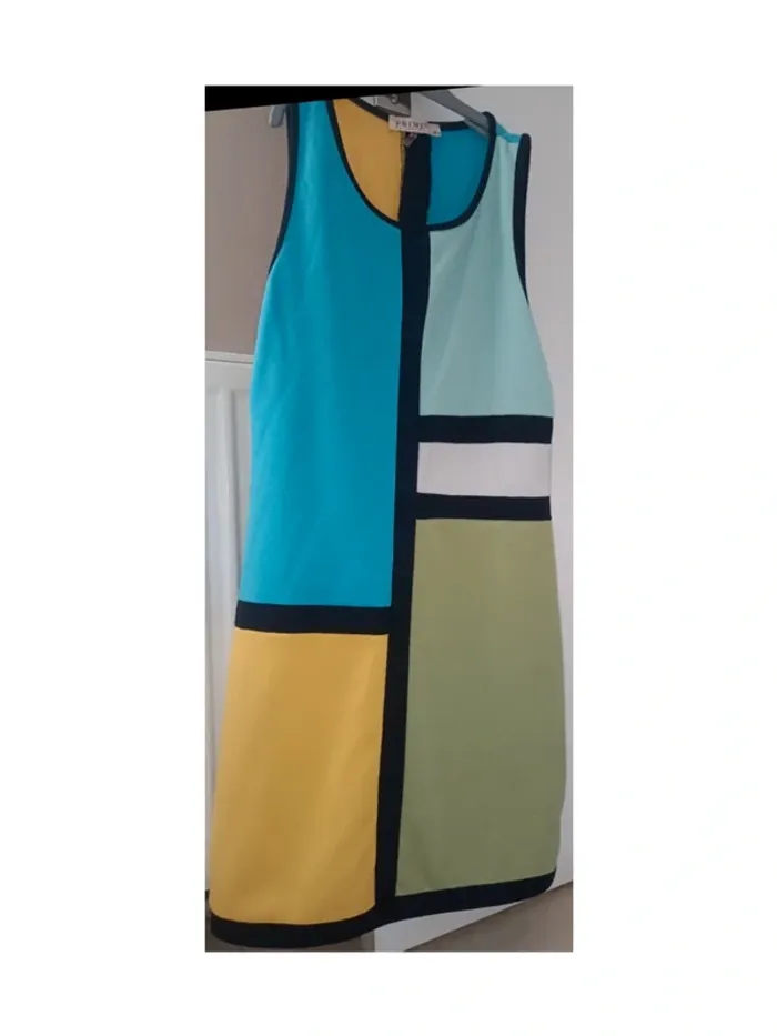 Robe d'été colorés taille M
