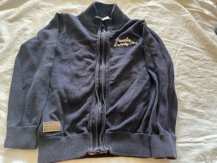 Gilet zippé bleu marine tape à l’œil 6 ans