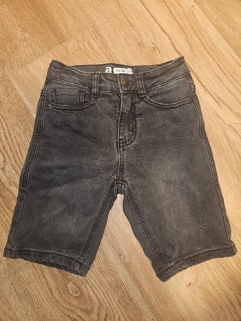 Short en jean slim
