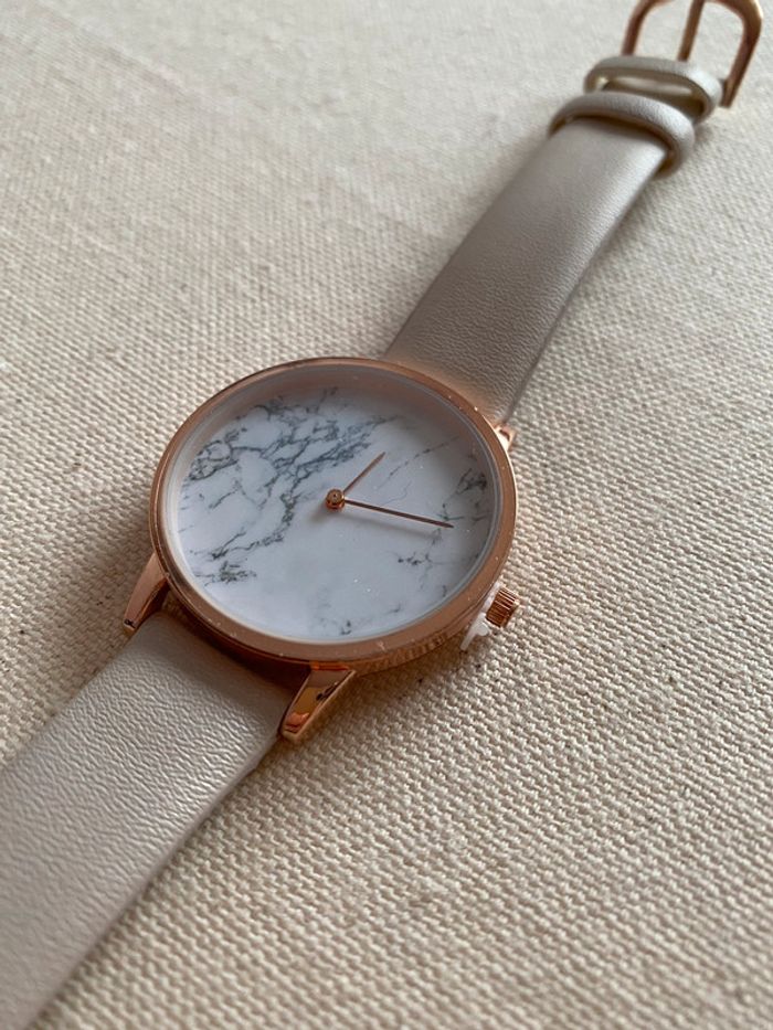 Montre Marbre - photo numéro 2